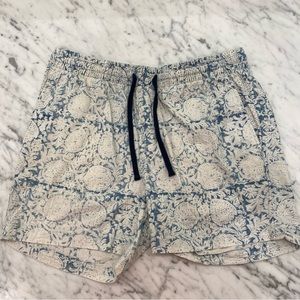 Men's Todd Snyder Blue Batik pattern Shorts, Size Medium